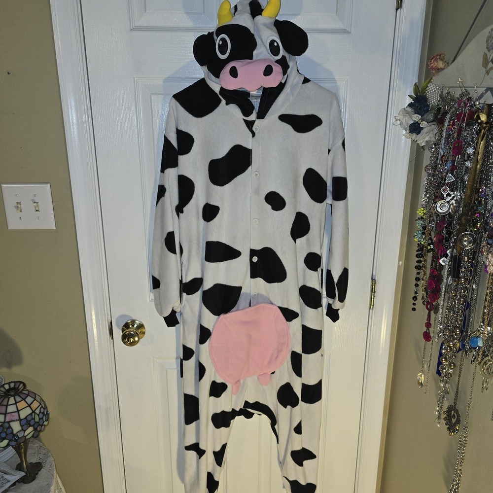CANASOUR‎ Cow Costume One-piece Pajama for Adults Women Winter Soft Hooded Small